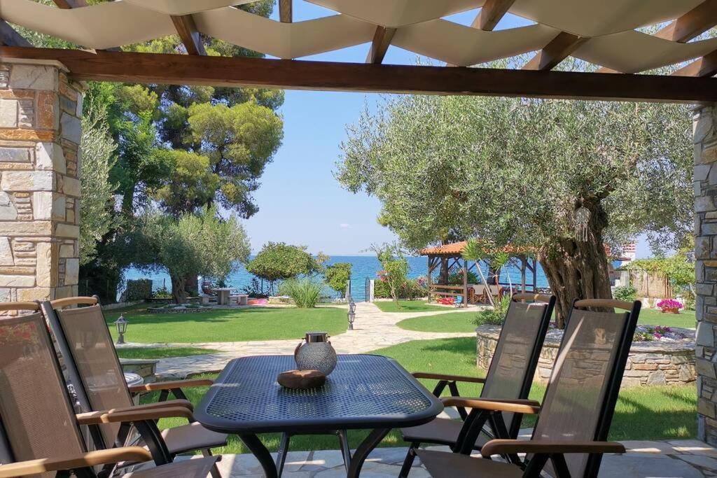 Ca' Del Mare Villa Kalogria  Esterno foto