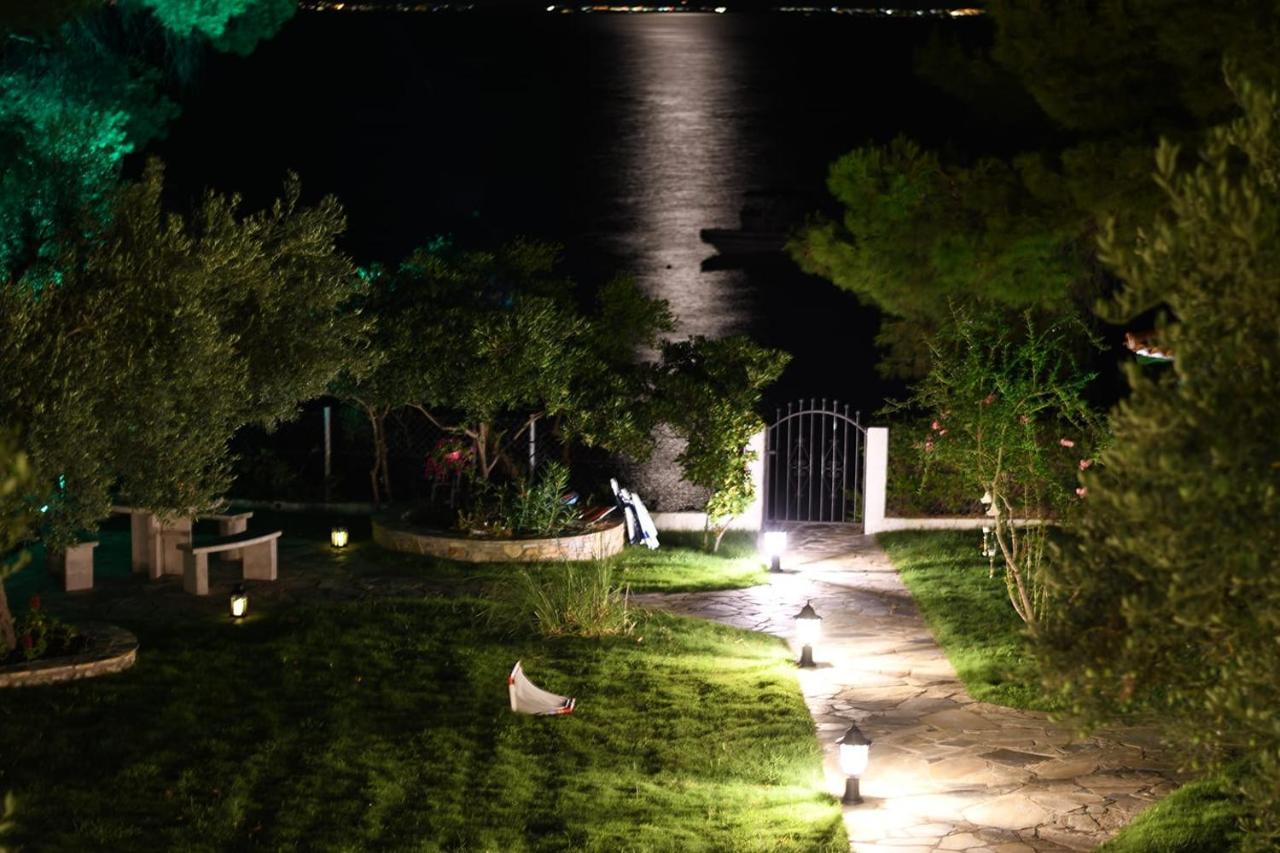 Ca' Del Mare Villa Kalogria  Esterno foto